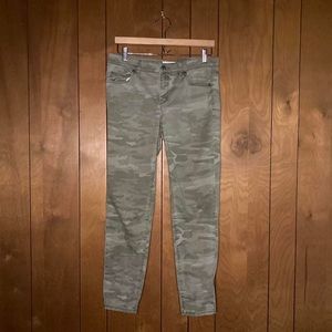 LOFT camo pants - Marisa fit